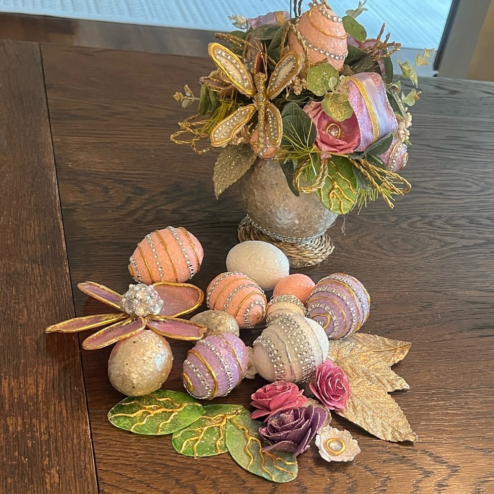 Decorative Pastel Floral and Egg Ornament Set - Pink, Purple, White